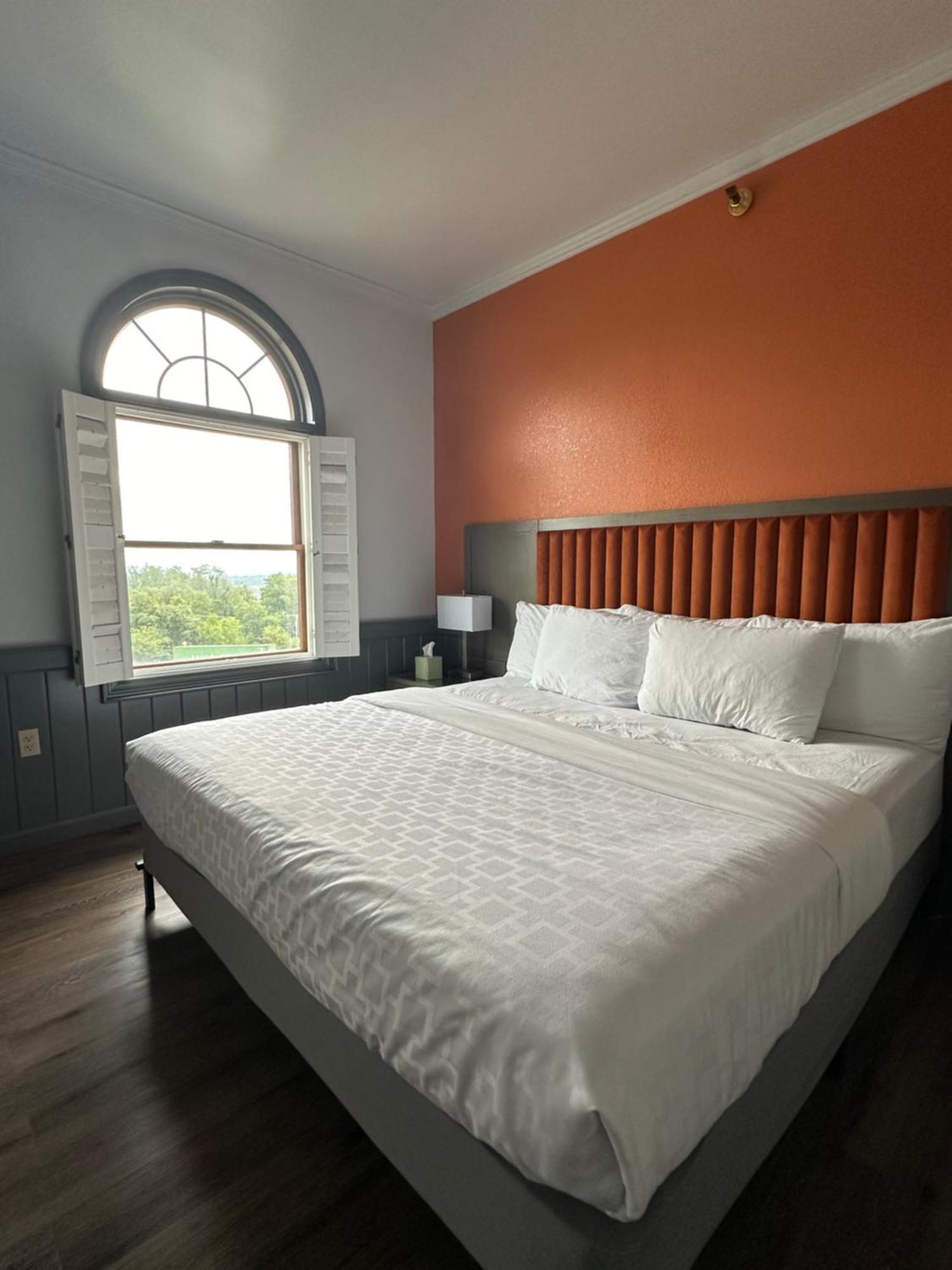 Inn At Mountainview Greensburg Εξωτερικό φωτογραφία